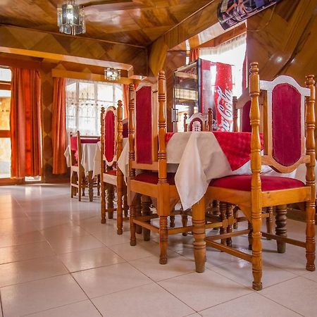 Hotel Genevieve Nakuru Ngoại thất bức ảnh