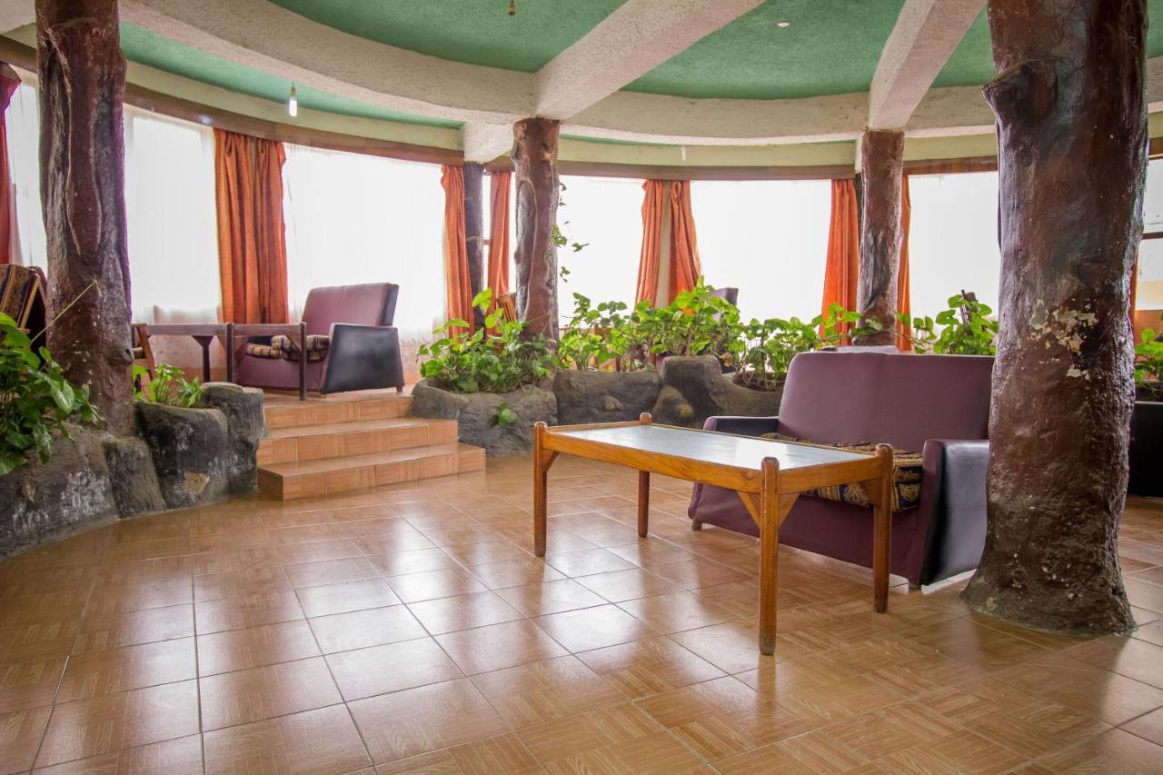 Hotel Genevieve Nakuru Ngoại thất bức ảnh