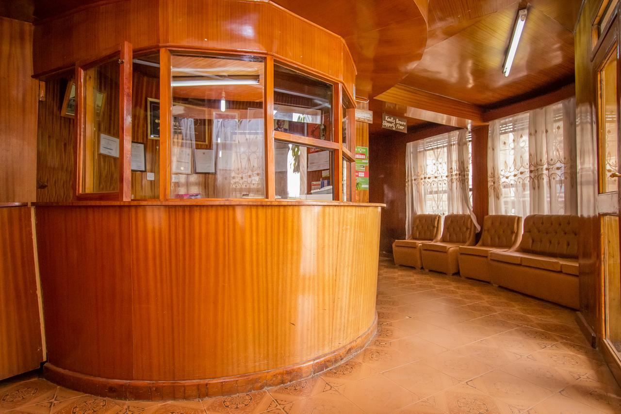 Hotel Genevieve Nakuru Ngoại thất bức ảnh