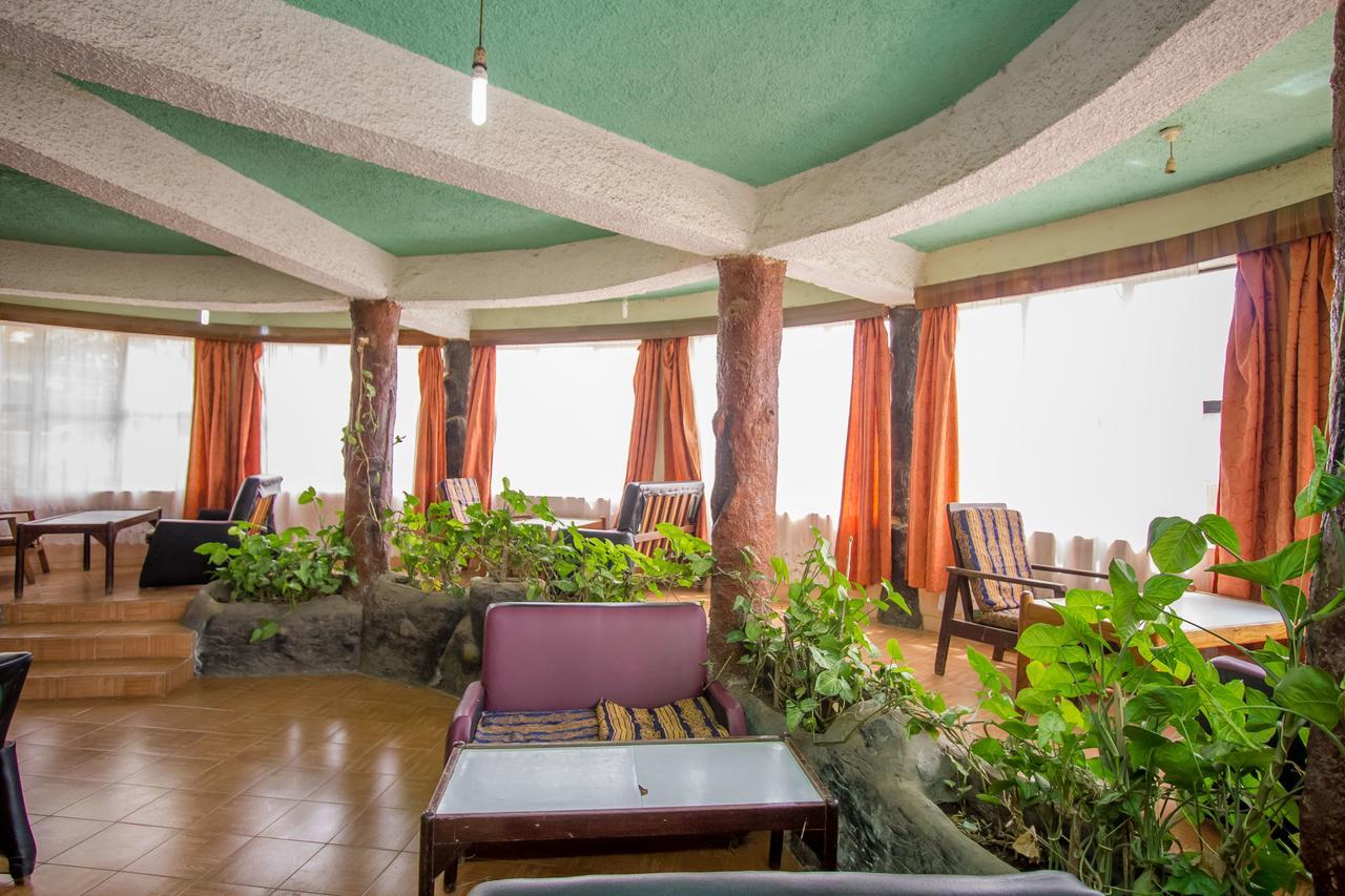 Hotel Genevieve Nakuru Ngoại thất bức ảnh