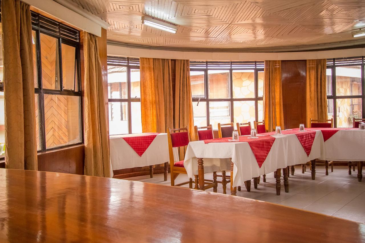 Hotel Genevieve Nakuru Ngoại thất bức ảnh