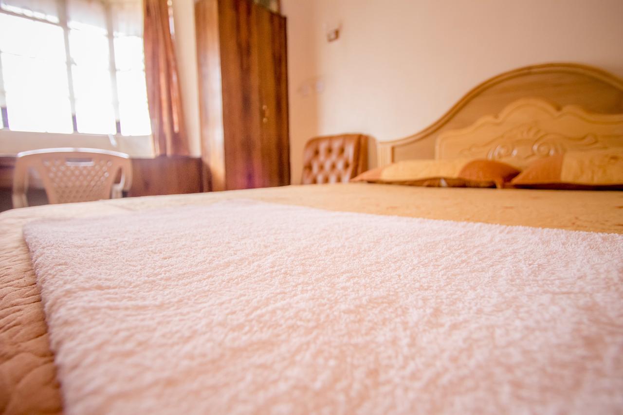 Hotel Genevieve Nakuru Ngoại thất bức ảnh