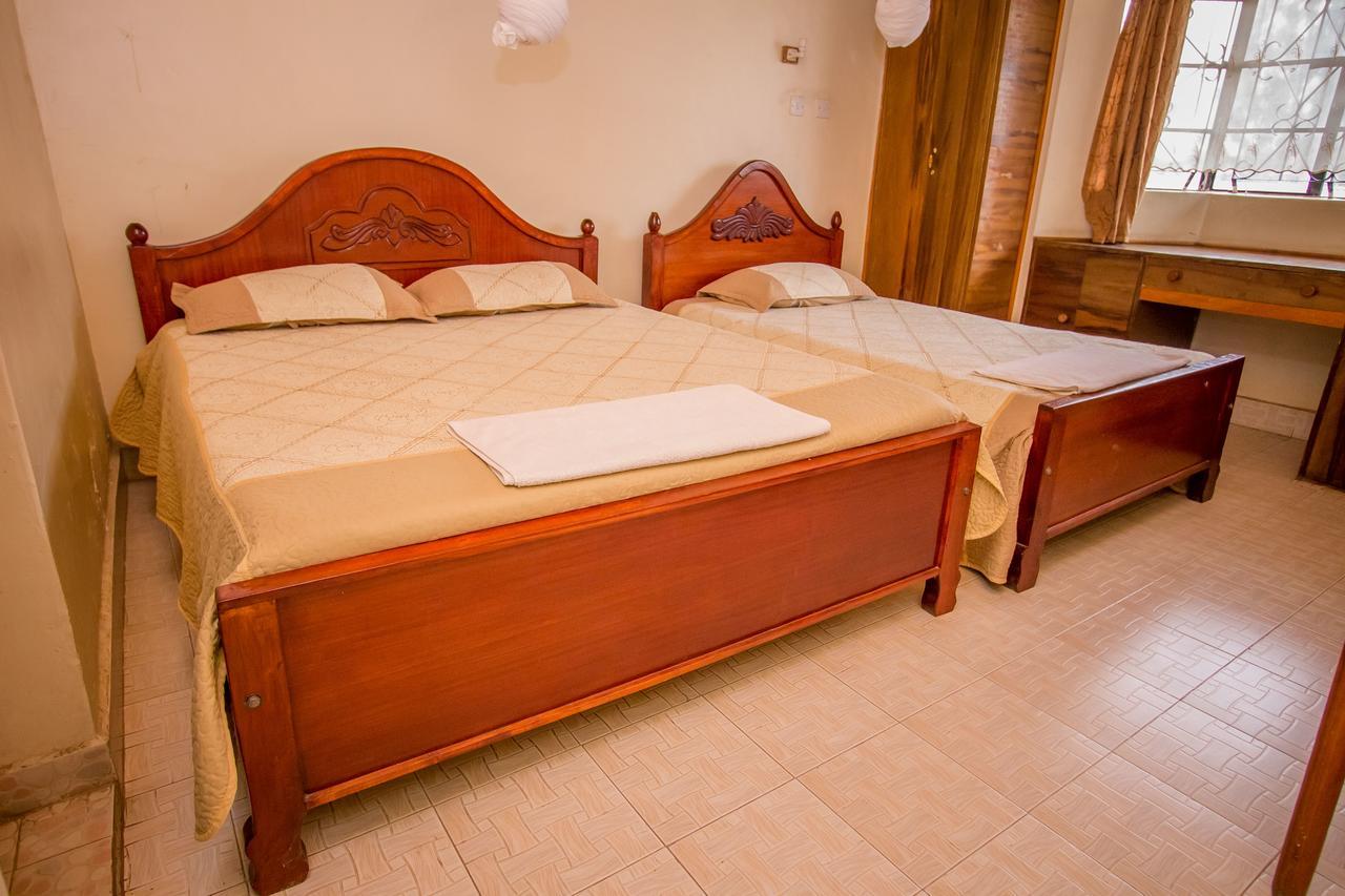 Hotel Genevieve Nakuru Ngoại thất bức ảnh